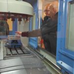 Immagini dei nuovi laboratori Mekhan inaugurati presso l’IIS De Amicis-Cattaneo di Roma, in presenza del ministro della Pubblica istruzione Giuseppe Valditara.