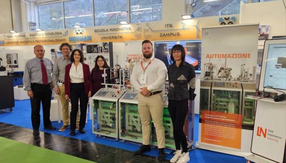 Tante novità da Mekhan alla Fiera Didacta Italia Edizione Trentino: apparecchiature, fra tecnologie e innovazione, nel campo della didattica. Nella foto, tutto il team di Mekhan.
